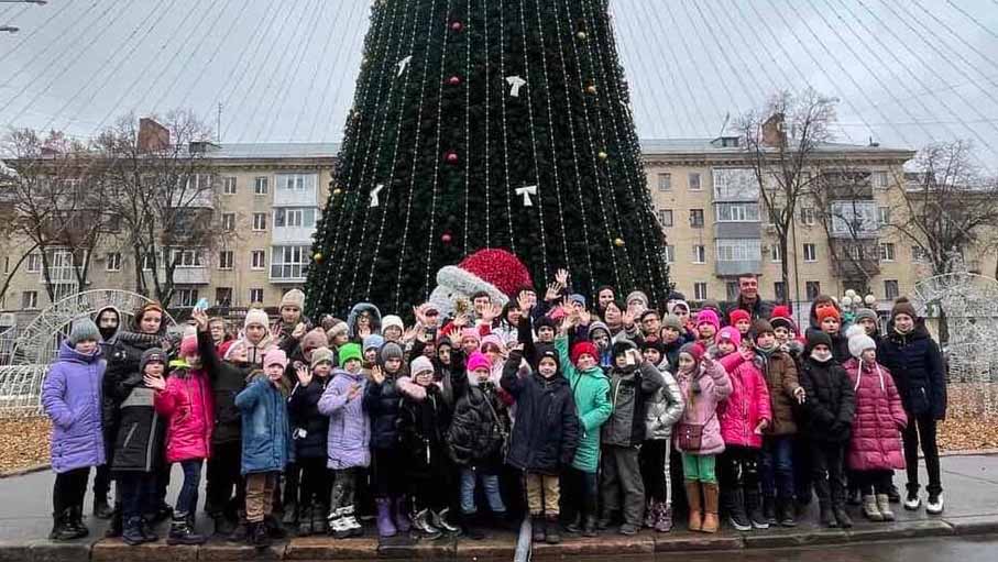  «Миколай запалює зірки»